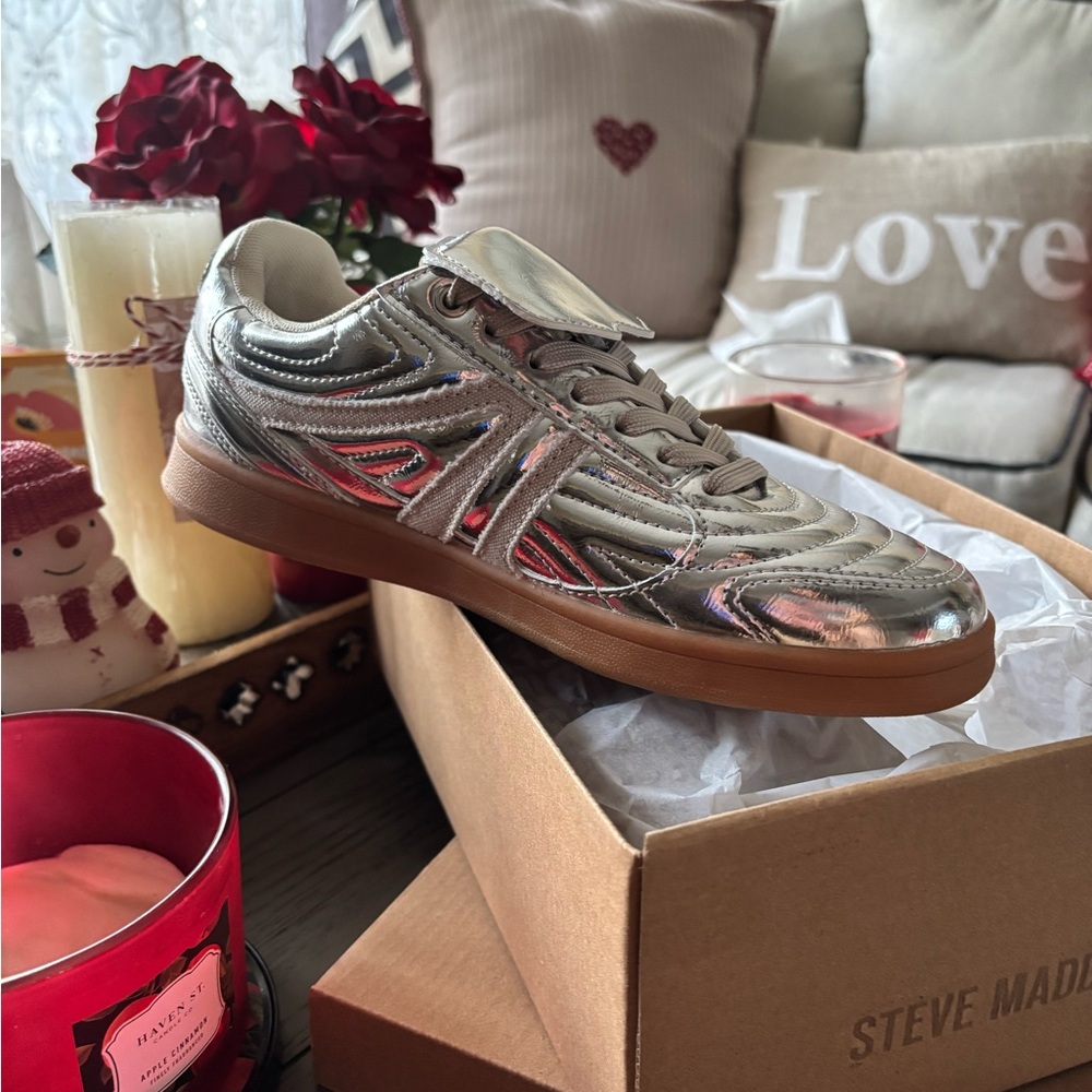 Steve Madden Silver and Tan Women’s Sneakers